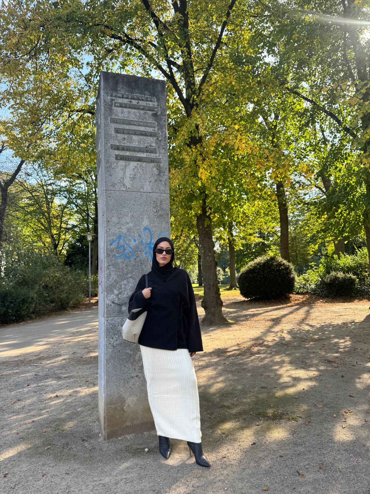 Milan Jacke in schwarz