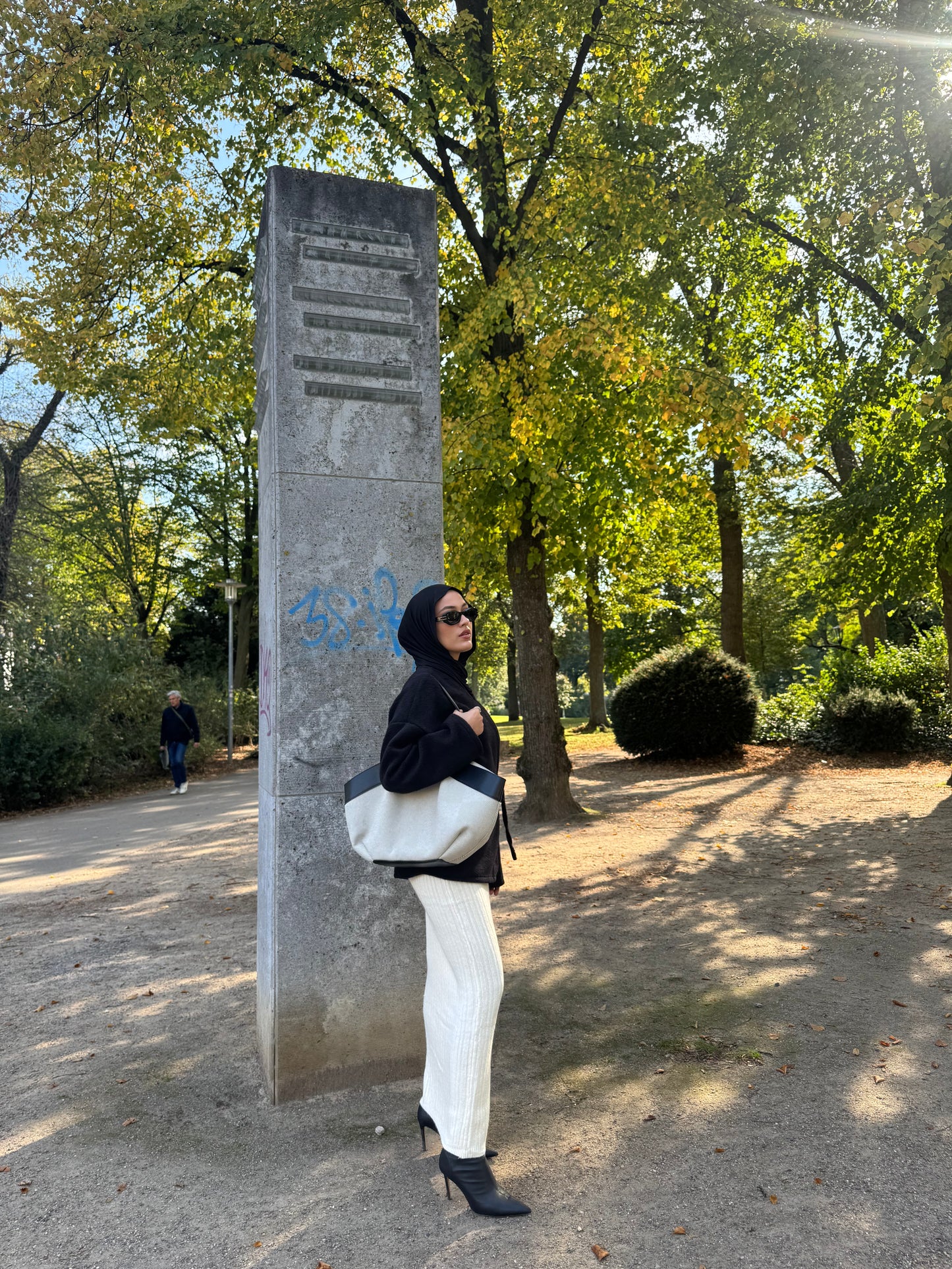 Milan Jacke in schwarz