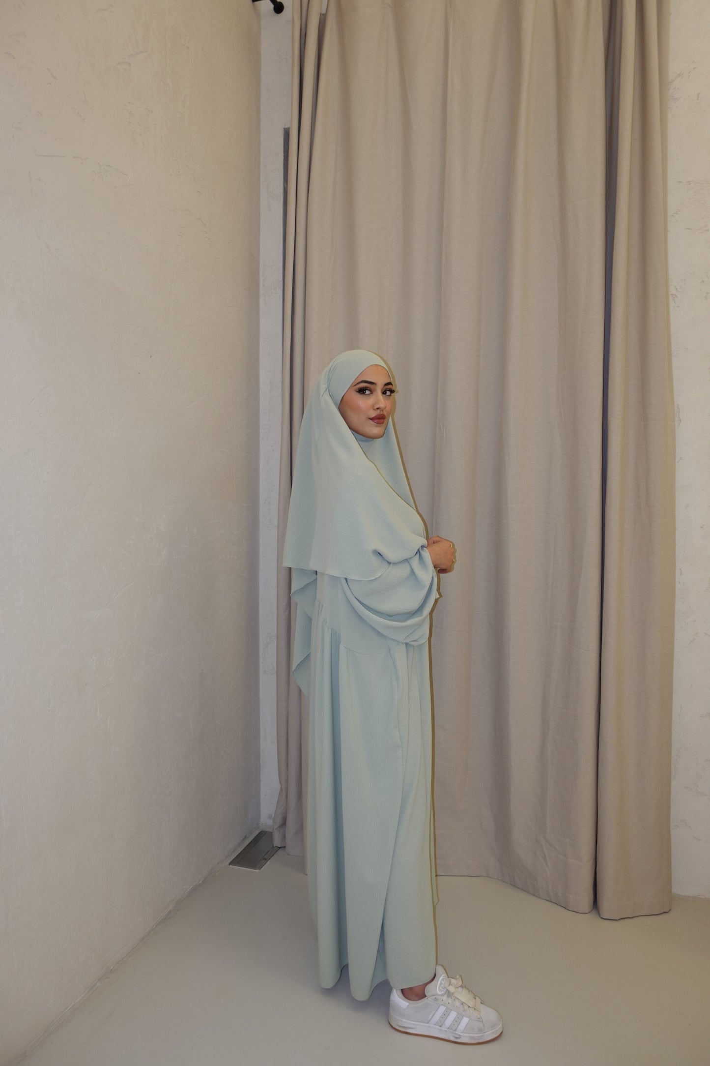 Noor in Mint