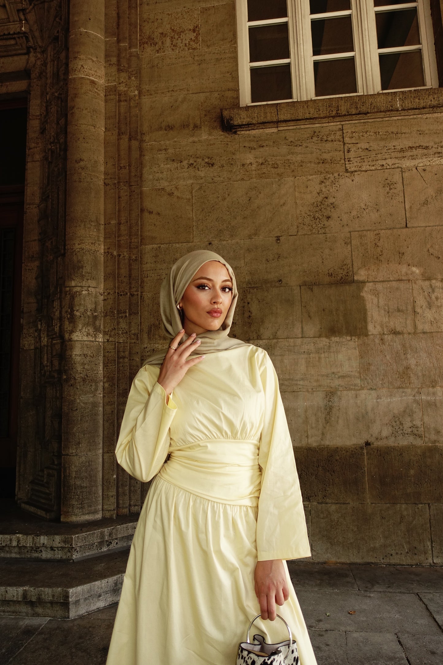 Aura Maxikleid in buttergelb
