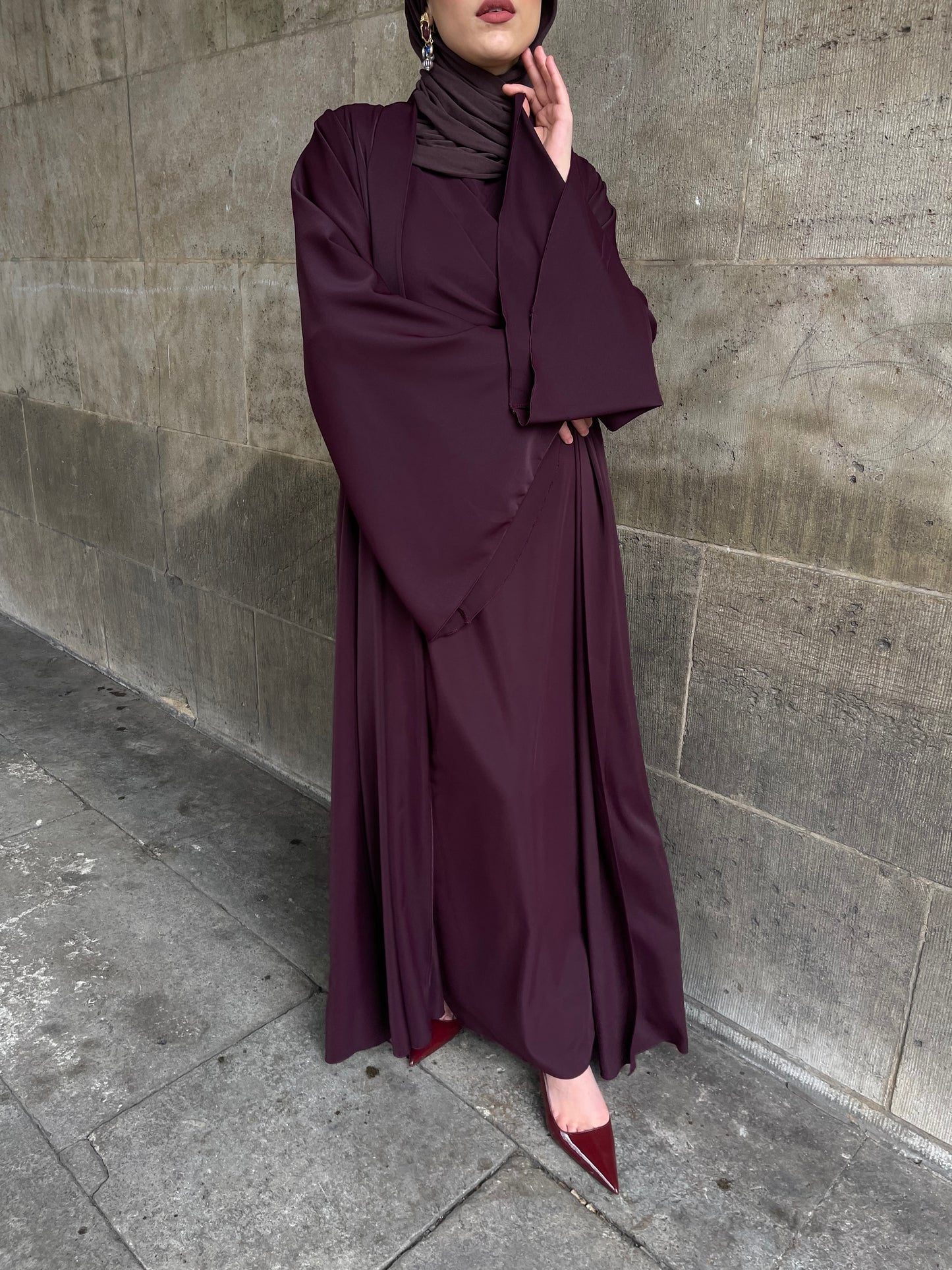 Zahara Abaya in Bordeaux