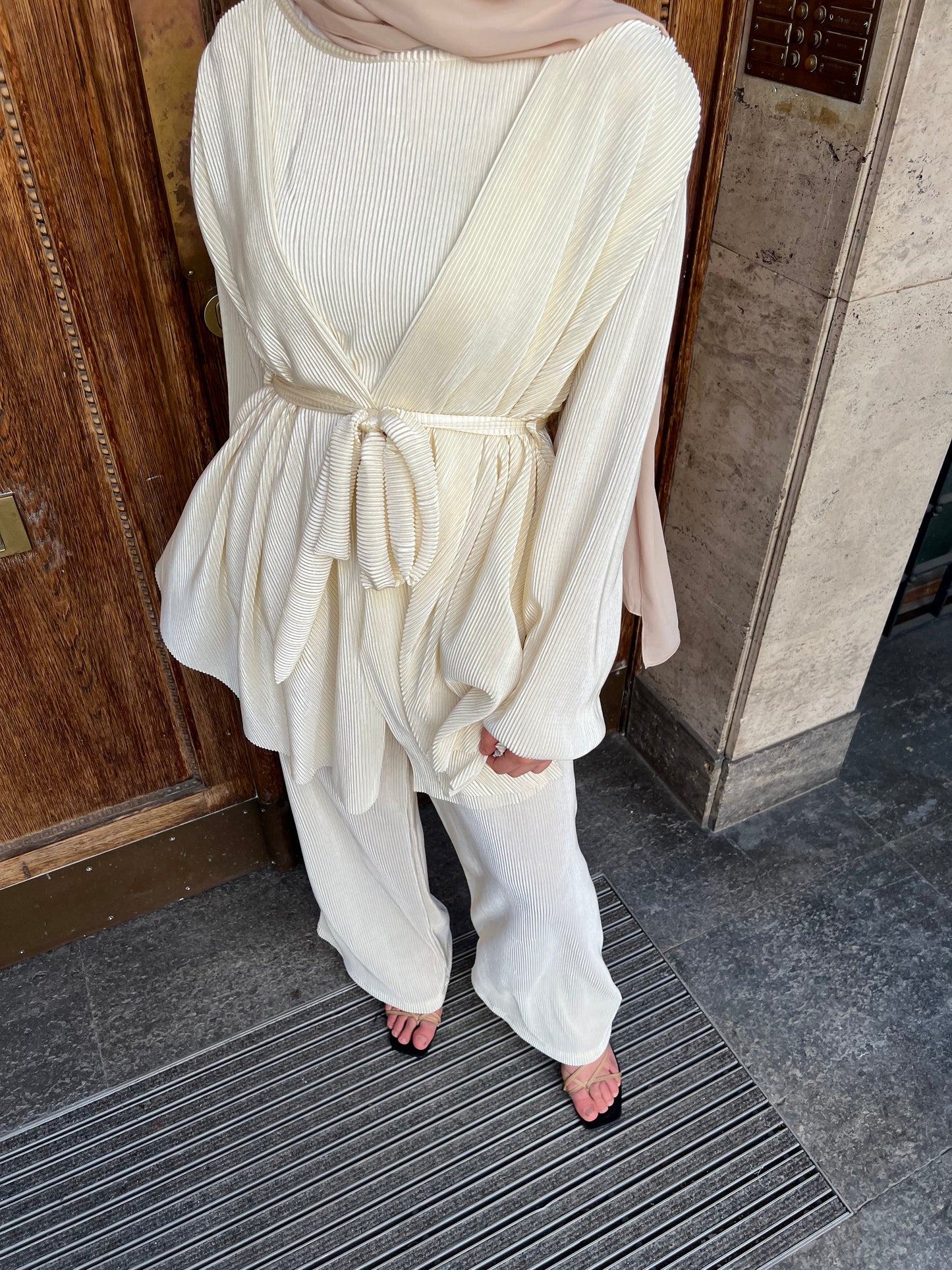 Star Set in creme
