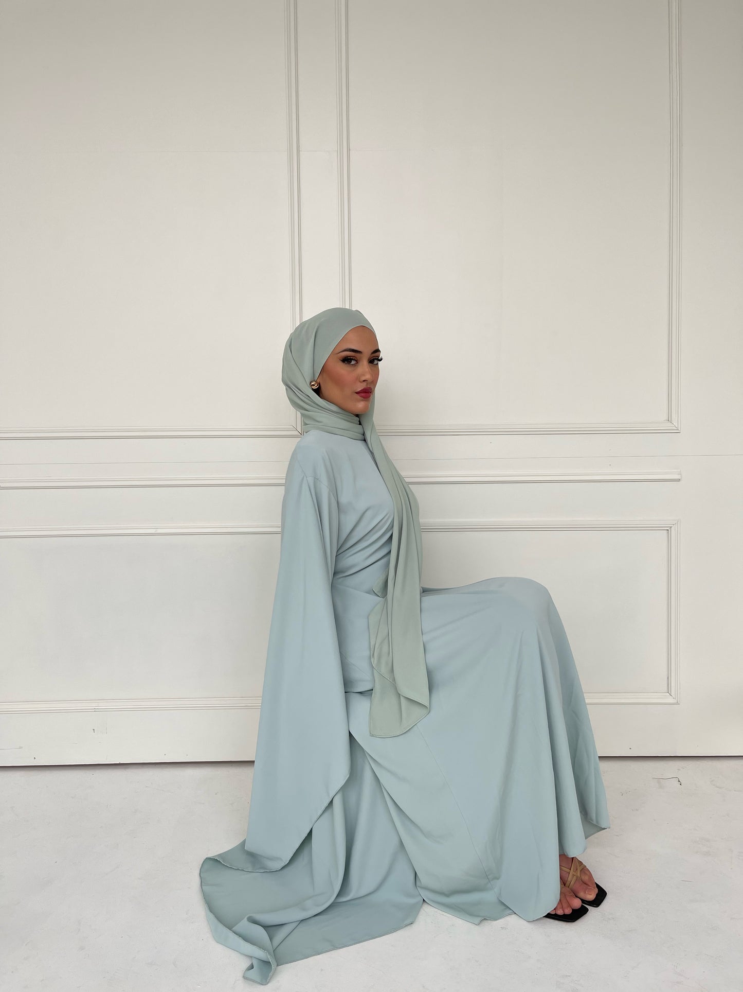 Abaya Acillea in Mint