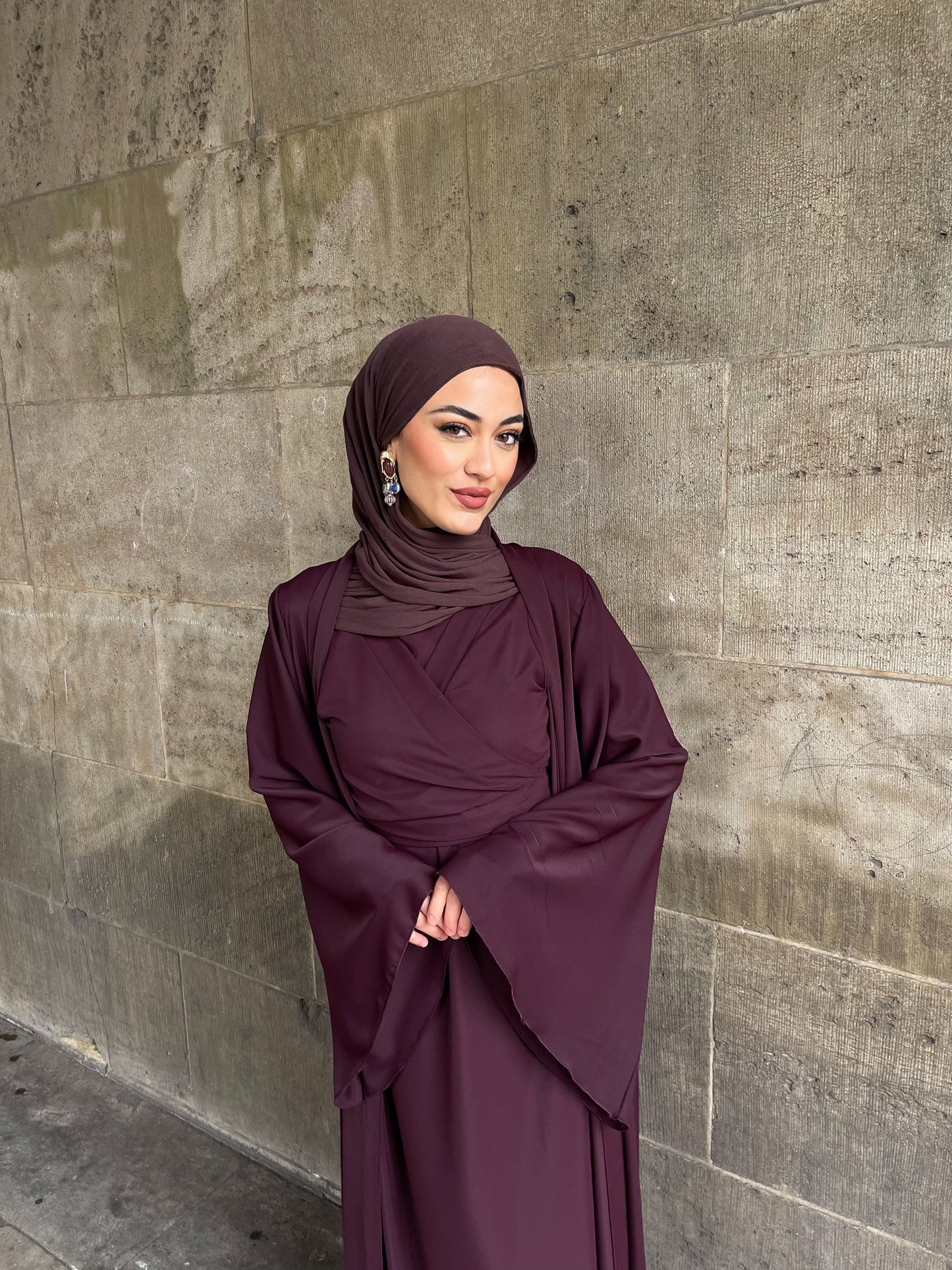 Zahara Abaya in Bordeaux