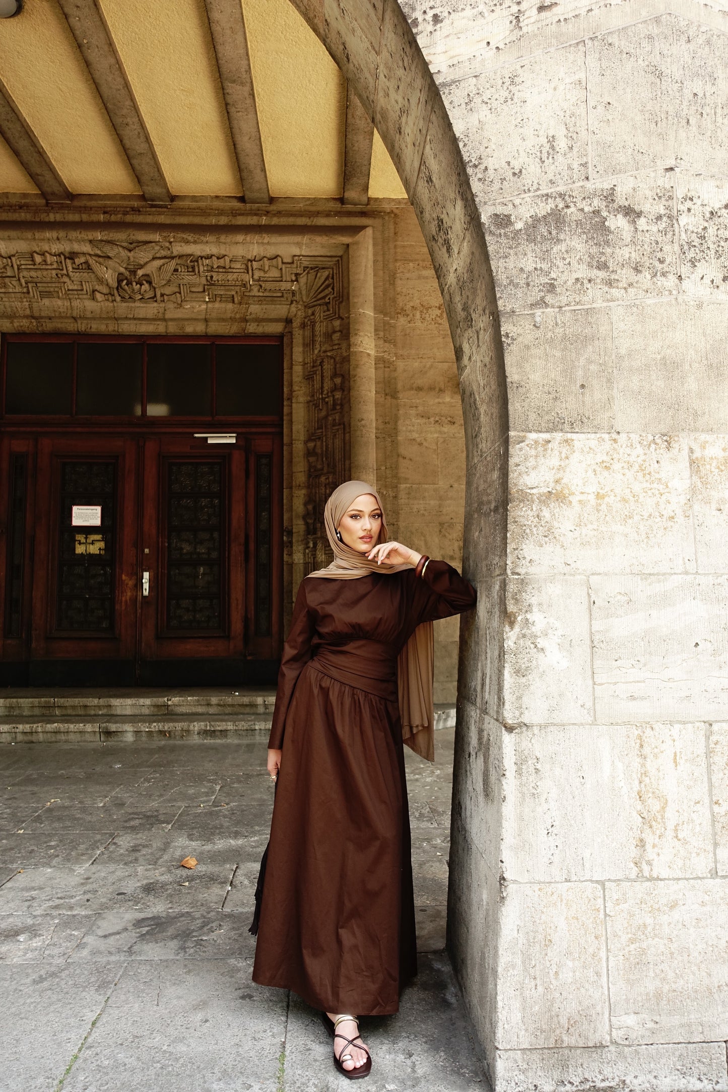 Aura Maxikleid in coffee