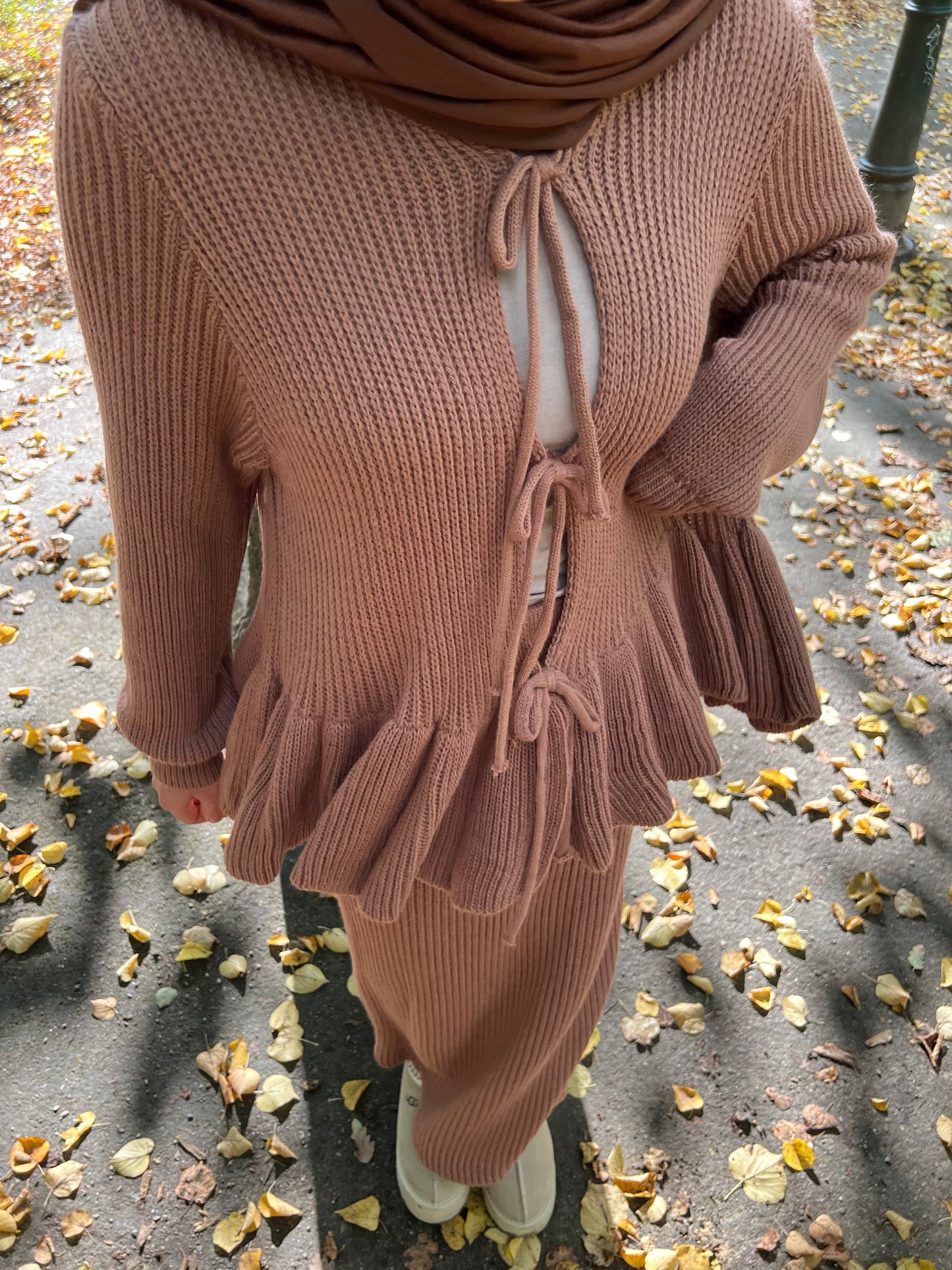 Strickzweiteiler Flora in Walnuts Camel