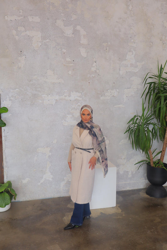 Lamiya Weste in creme