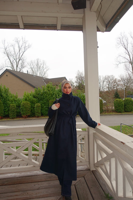 Iconic Mantel in navy