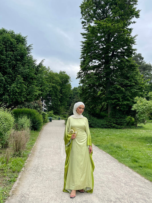 Abaya Ombré in Avocado