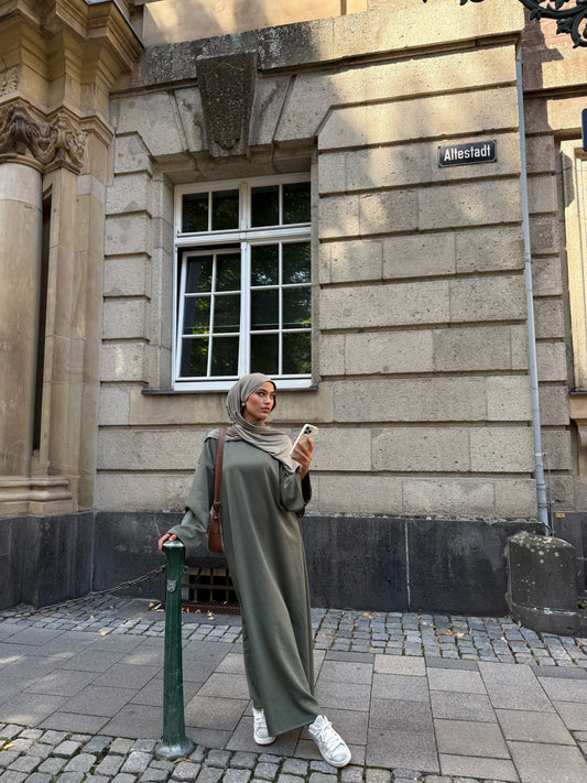 Sweater Maxikleid in khaki