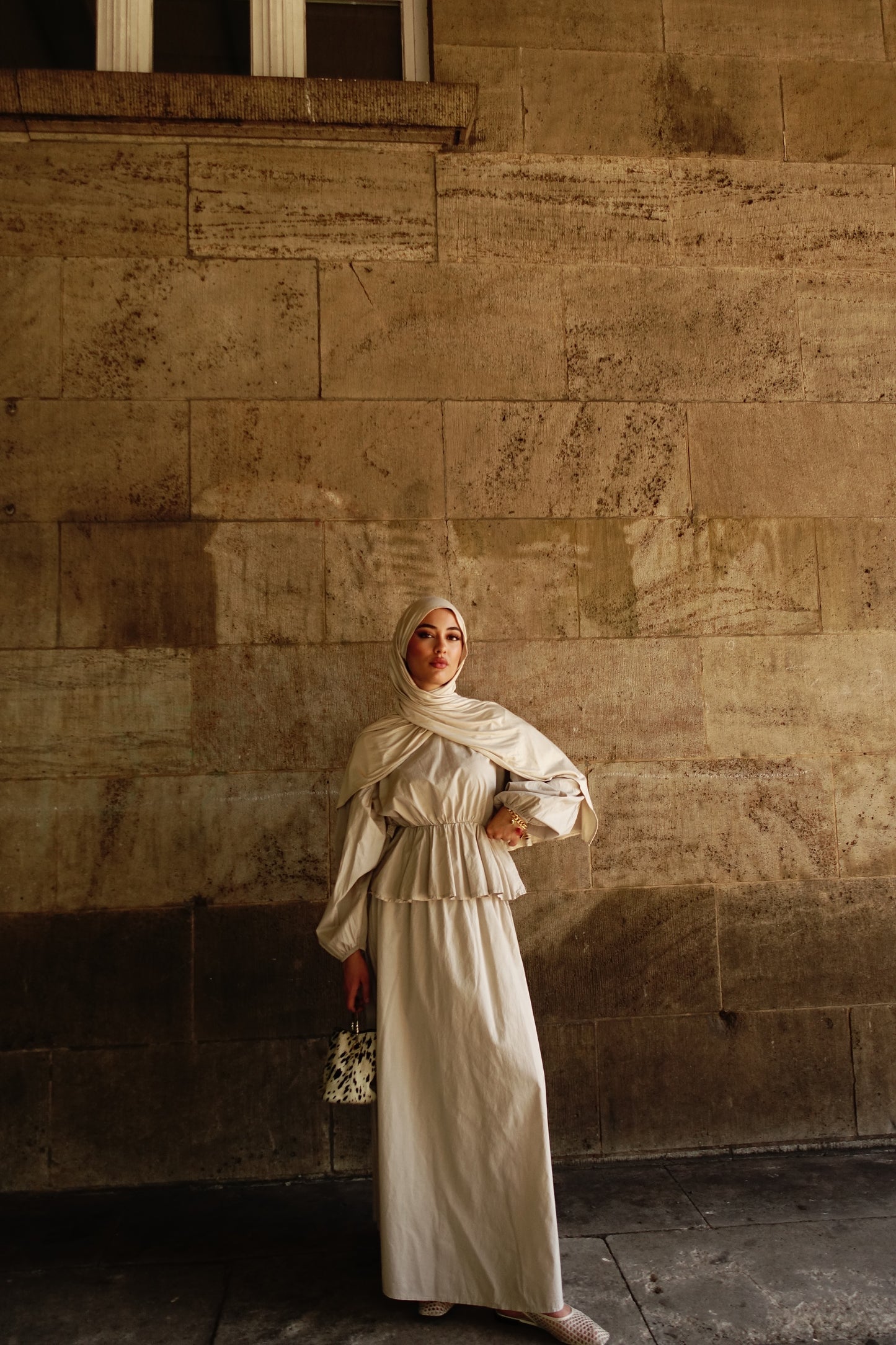Ivory Zweiteiler in beige