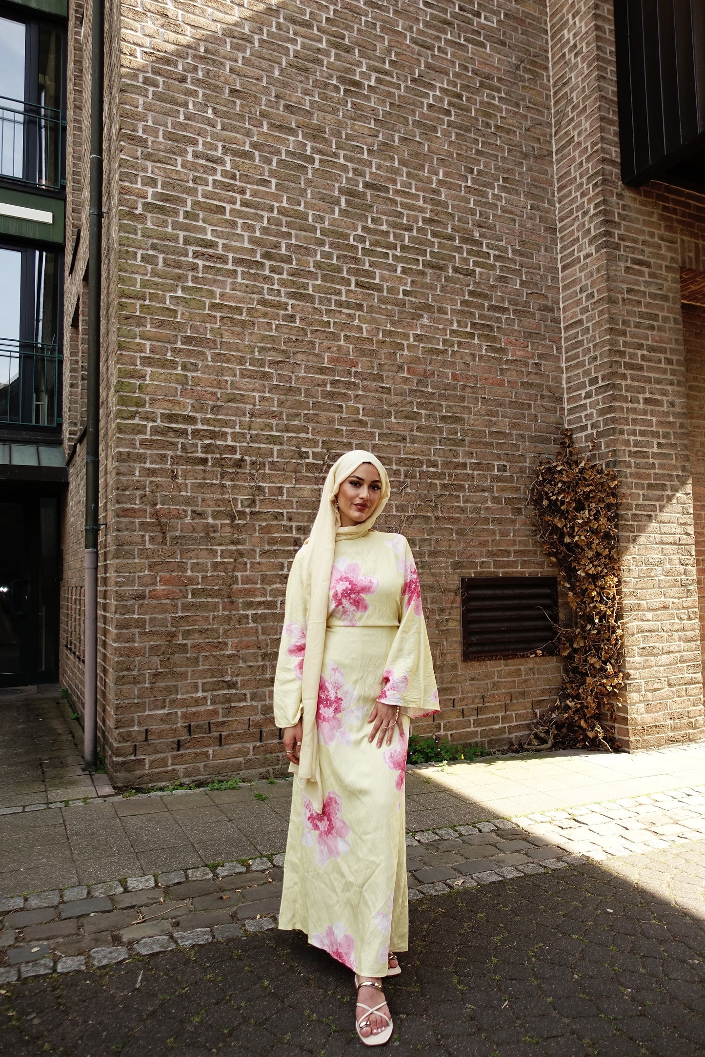 Liya Maxikleid in buttergelb